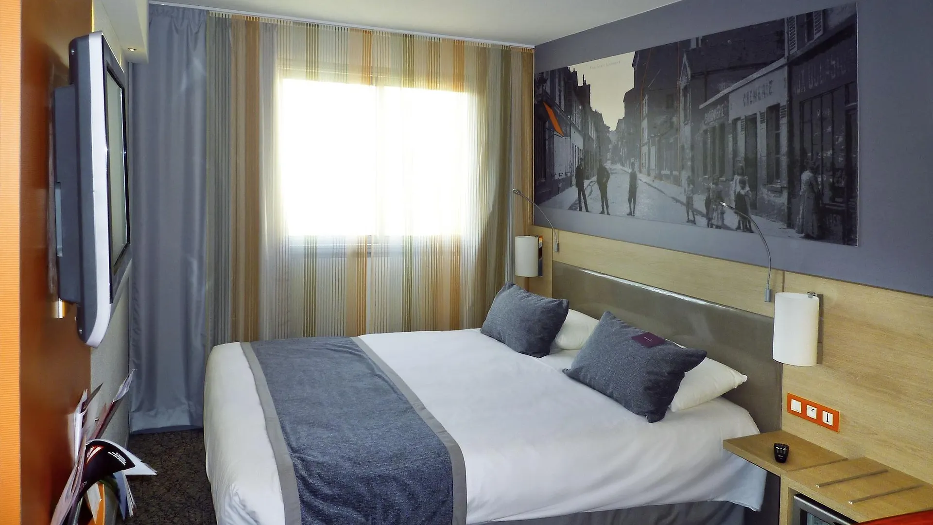 Mercure 15 Porte De Versailles Hotel