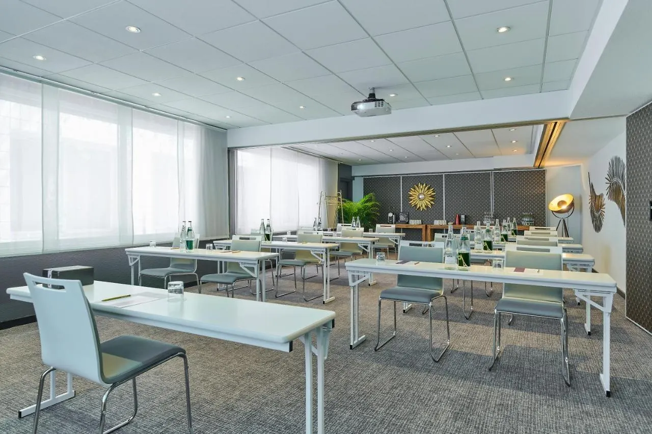 Mercure 15 Porte De Versailles Hotel 4*