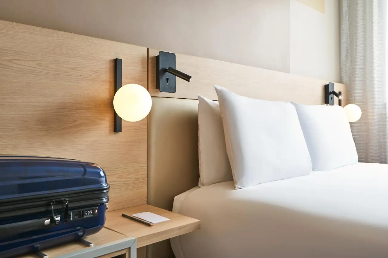 מלון Mercure 15 Porte De Versailles