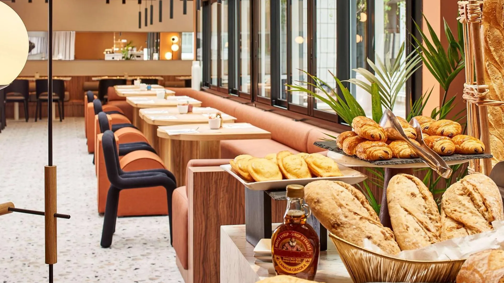 Mercure 15 Porte De Versailles 4*
