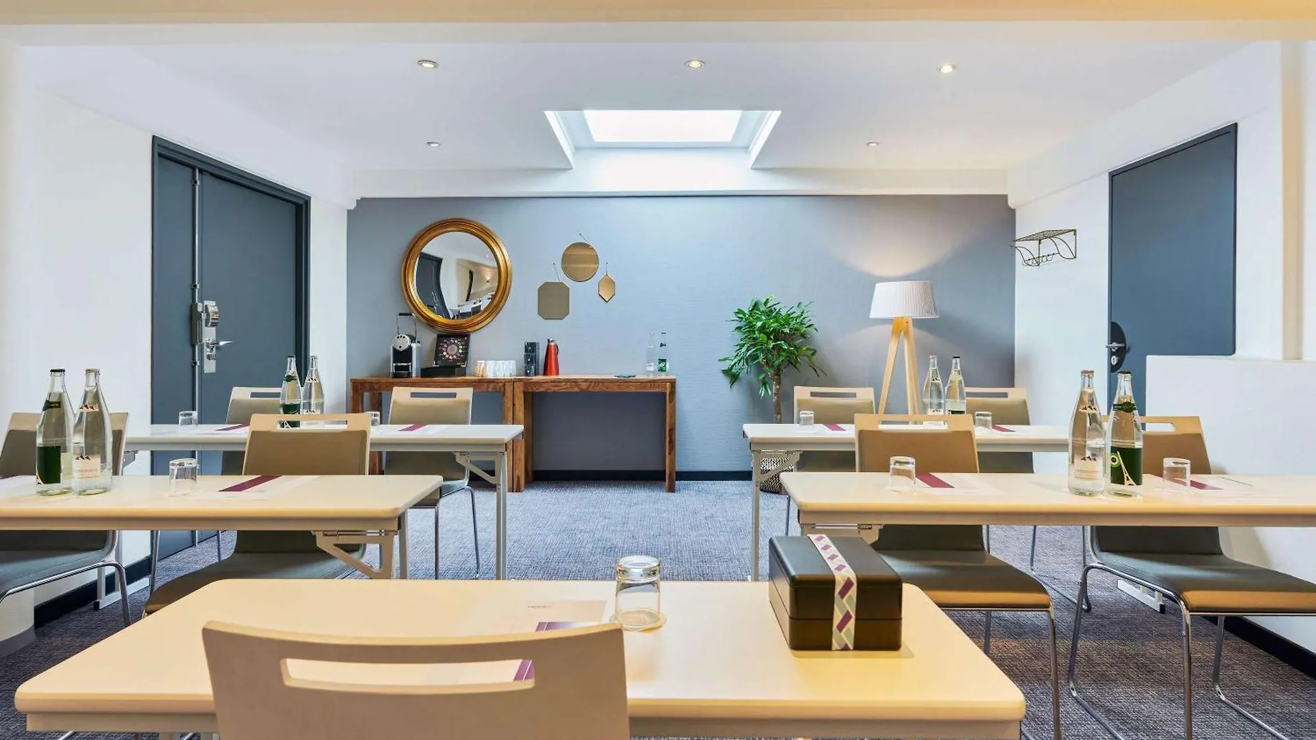 Mercure 15 Porte De Versailles Hotel