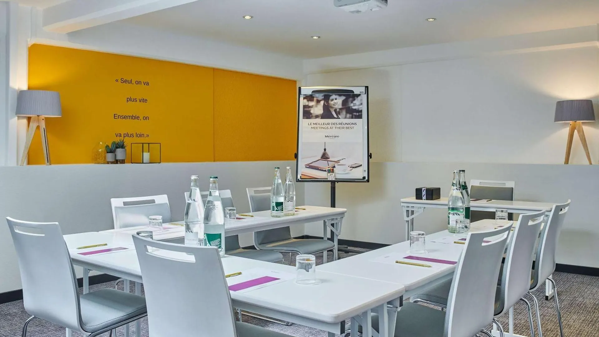 Mercure 15 Porte De Versailles 4*